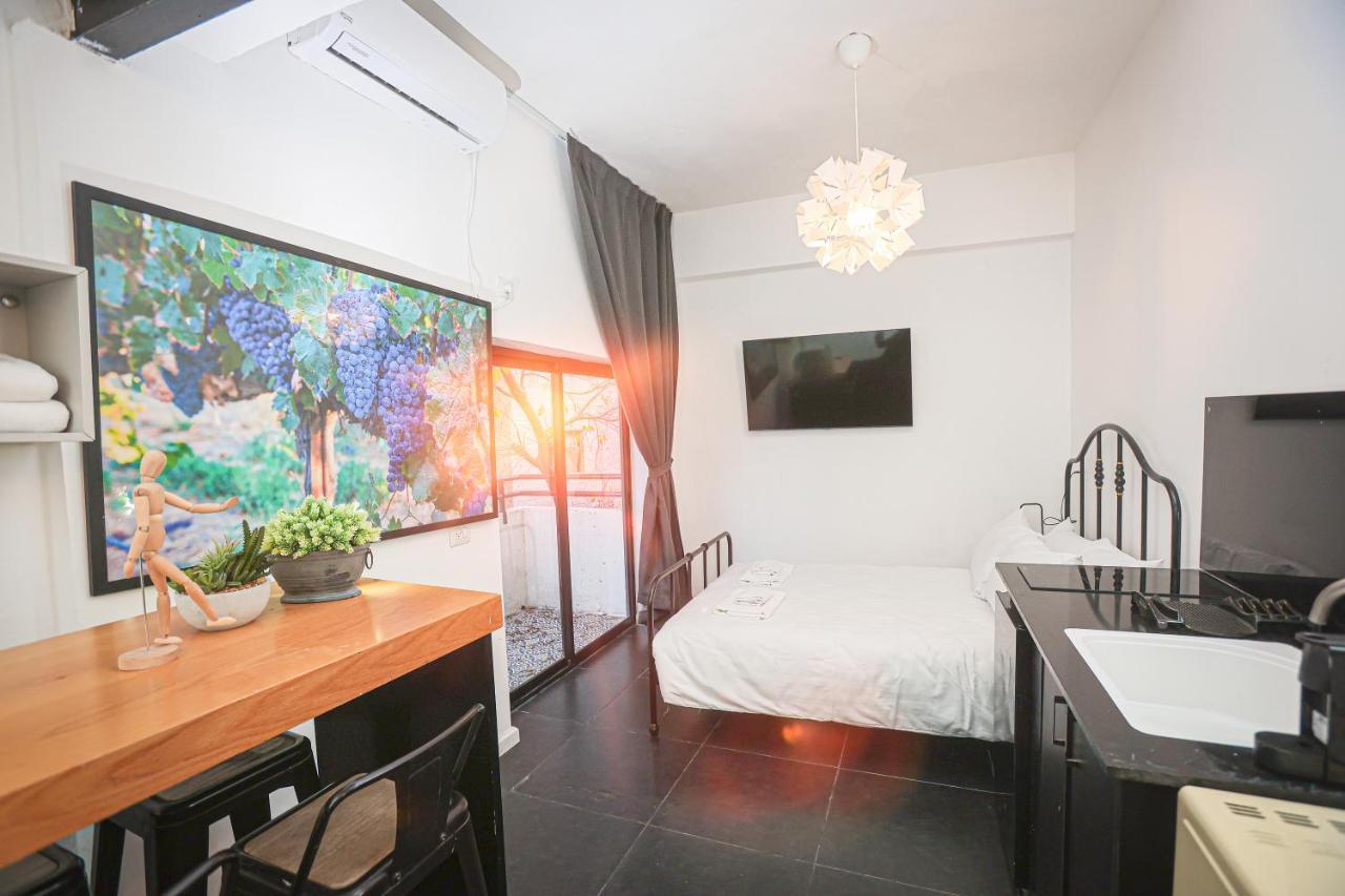 Midrahov Urban Suites Jerusalem Exteriör bild